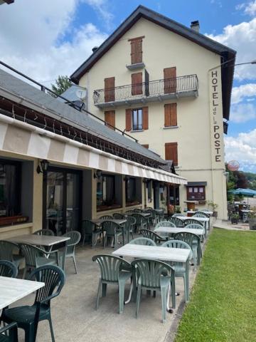 Hotel Restaurant De La Poste Saint-Colomban-des-Villards Exteriér fotografie