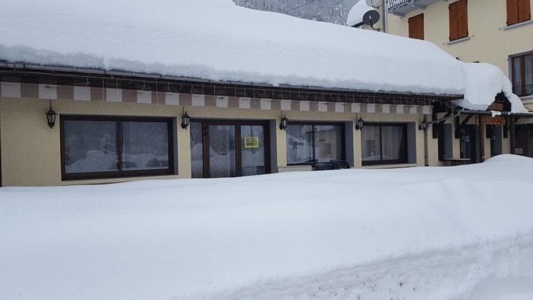 Hotel Restaurant De La Poste Saint-Colomban-des-Villards Exteriér fotografie